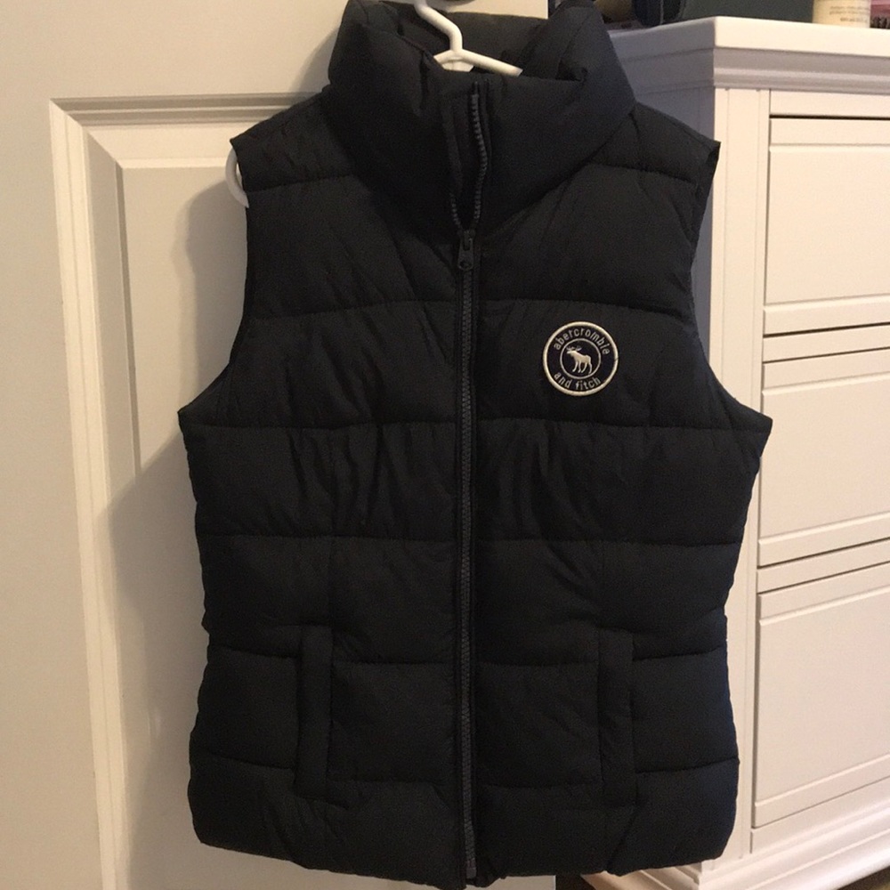 Abercrombie kids warm puffer vest